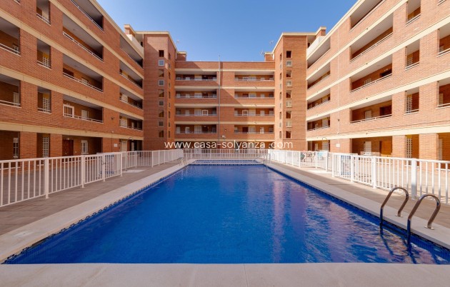 Revente - Appartement - Torrevieja - Playa De Los Naufragos