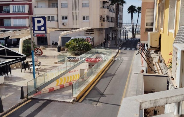 Wiederverkauf - Wohnung - Torrevieja - Center