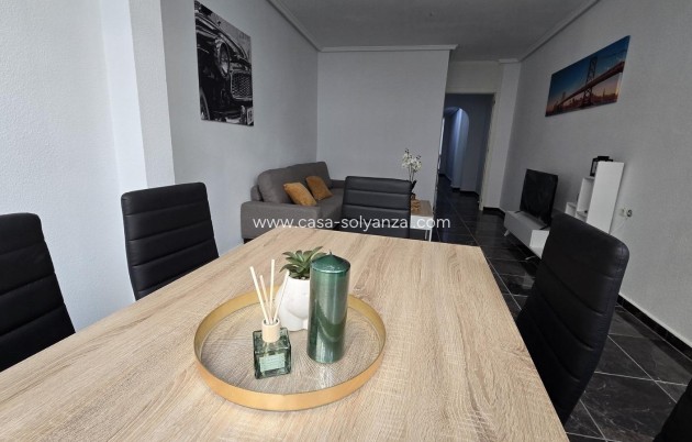 Revente - Appartement - Torrevieja - Centro - Muelle Pesquero