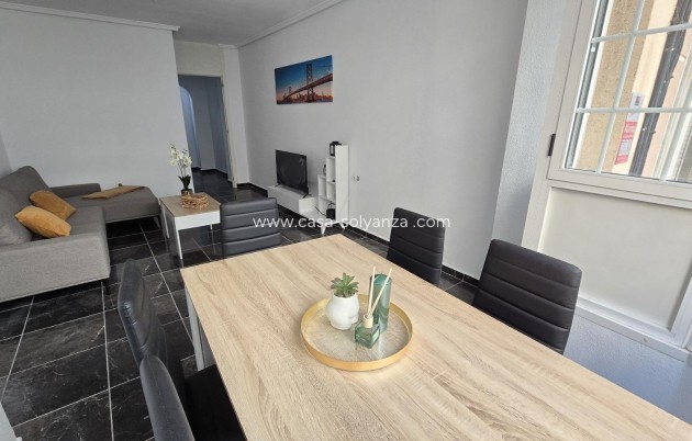 Revente - Appartement - Torrevieja - Centro - Muelle Pesquero