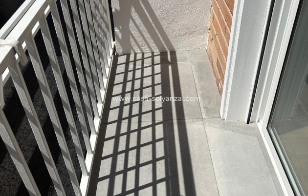 Reventa - Apartamento / piso - Dolores