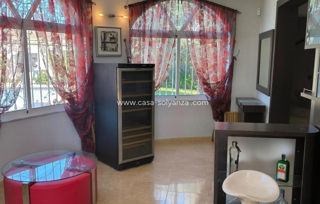 Herverkoop - Villa - Torrevieja - La Siesta