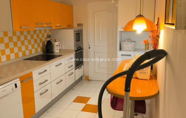 Herverkoop - Villa - Torrevieja - La Siesta