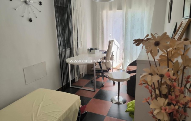 Herverkoop - Villa - Torrevieja - La Siesta