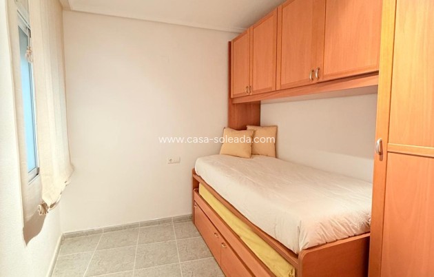 Wiederverkauf - Wohnung - Torrevieja - Playa de los Locos
