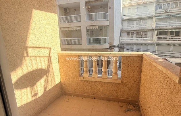 Wiederverkauf - Wohnung - Torrevieja - Playa de los Locos