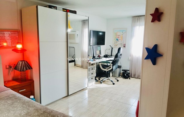 Revente - Appartement - Torrevieja - Acequion