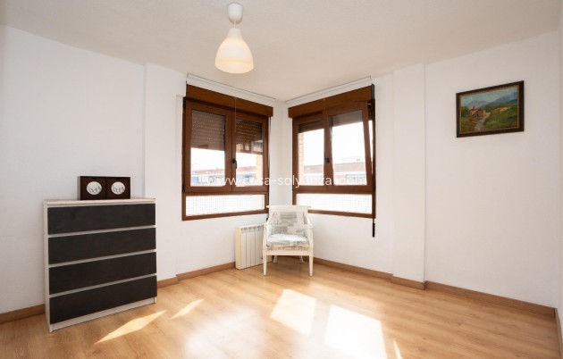 Revente - Appartement - Torrevieja - El Acequión - Los Náufragos