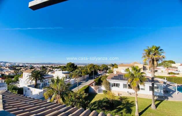 Revente - Villa - Orihuela Costa - La Florida