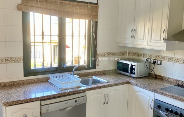 Wiederverkauf - Villa - Villamartin - Villamartín