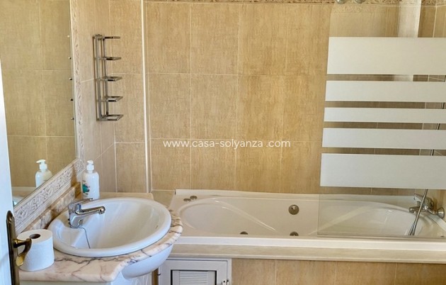 Wiederverkauf - Villa - Villamartin - Villamartín