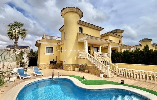 Wiederverkauf - Villa - Villamartin - Villamartín