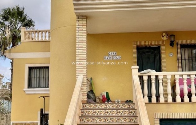 Wiederverkauf - Villa - Villamartin - Villamartín