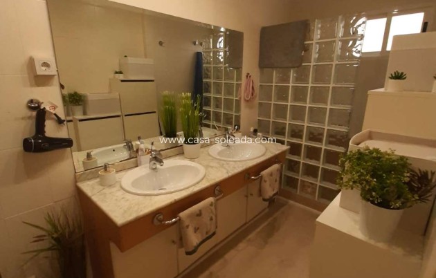 Reventa - Apartamento / piso - Torrevieja - Costa Blanca