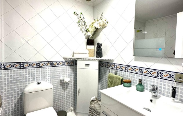 Revente - Appartement - Torrevieja - La Mata