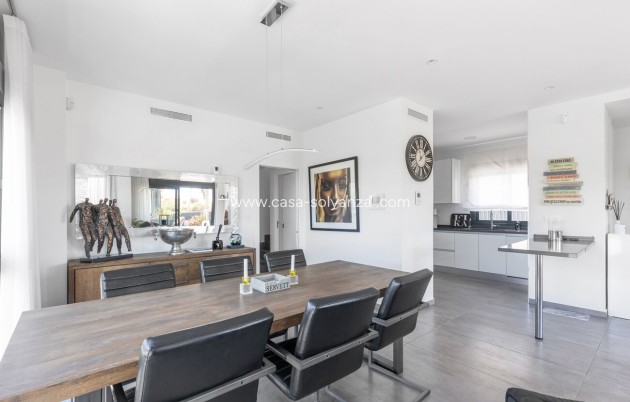 Revente - Villa - Torrevieja - Rosaleda