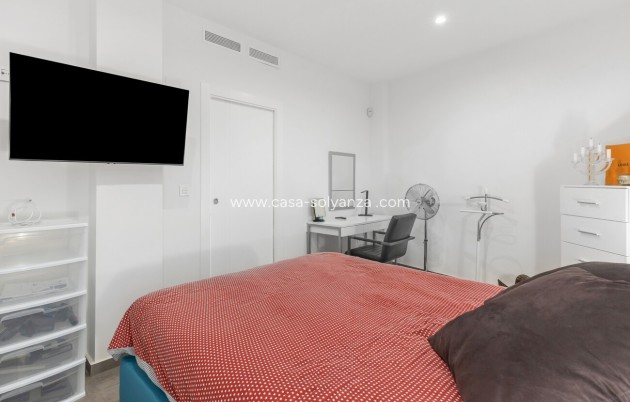 Revente - Villa - Torrevieja - Rosaleda