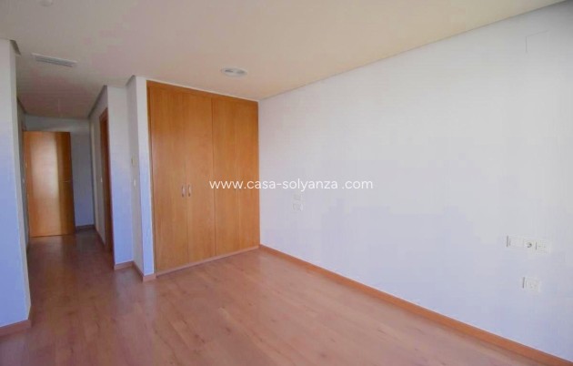 Revente - Appartement - Torrevieja - Centro - Muelle Pesquero