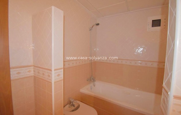 Revente - Appartement - Torrevieja - Centro - Muelle Pesquero