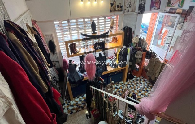 Revente - Commercial - Torrevieja