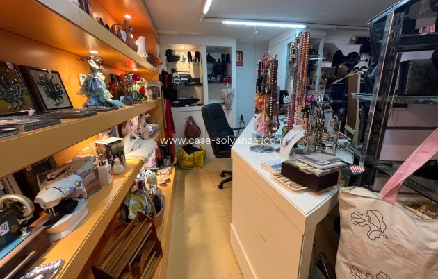 Revente - Commercial - Torrevieja