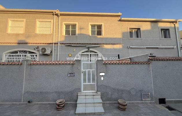 Revente - Maison de ville - Torrevieja - La Siesta