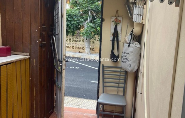 Revente - Villa - Orihuela Costa - Punta Prima