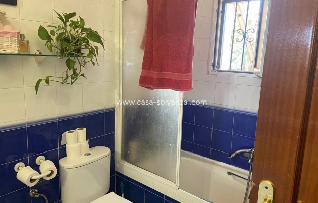 Revente - Villa - Orihuela Costa - Punta Prima