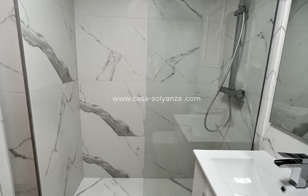 Revente - Appartement - Torrevieja - Center