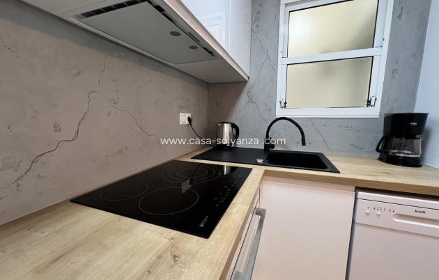 Revente - Appartement - Torrevieja - Center