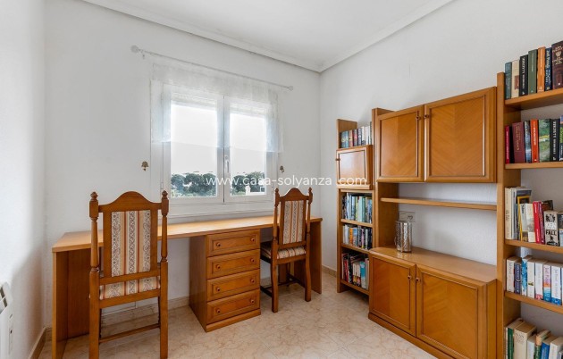 Revente - Villa - Torrevieja - Los Balcones