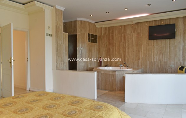 Resale - Villa - Torremendo - Costa Blanca