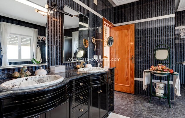 Revente - Villa - Torrevieja - San Luis