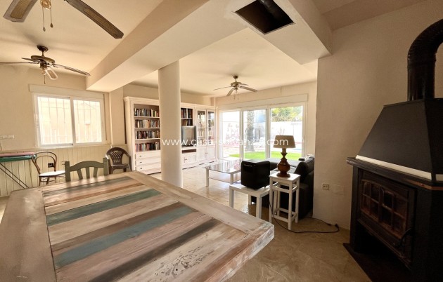 Resale - Villa - La Zenia - Costa Blanca
