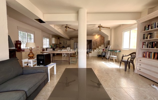 Resale - Villa - La Zenia - Costa Blanca
