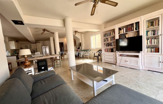Resale - Villa - La Zenia - Costa Blanca