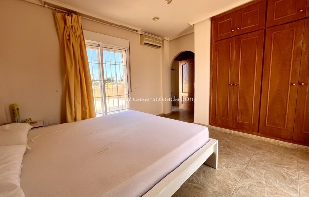 Resale - Villa - La Zenia - Costa Blanca