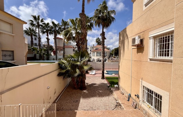 Resale - Villa - La Zenia - Costa Blanca