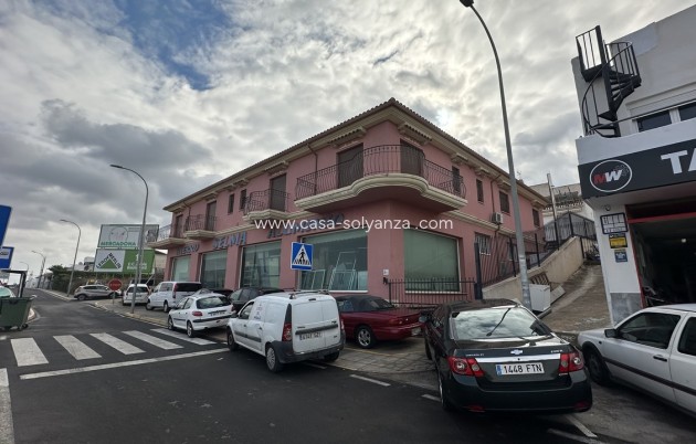 Revente - Commercial - San Miguel de Salinas - Inland