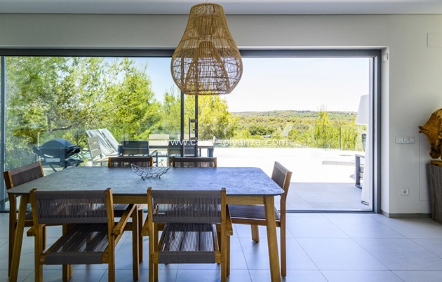 Wiederverkauf - Villa - Las Colinas Golf Resort - Costa Blanca