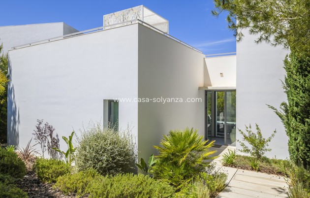 Wiederverkauf - Villa - Las Colinas Golf Resort - Costa Blanca