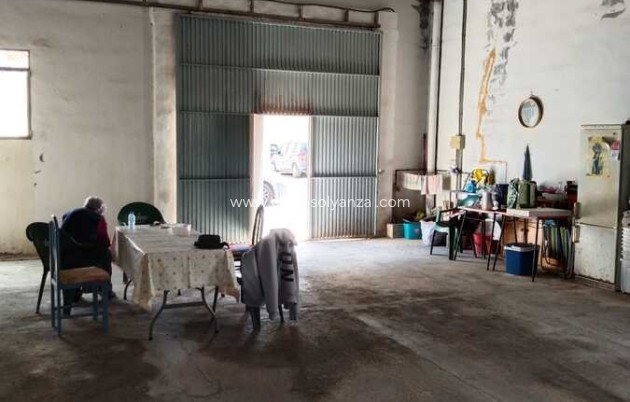 Revente - Commercial - Daya Vieja - Costa Blanca