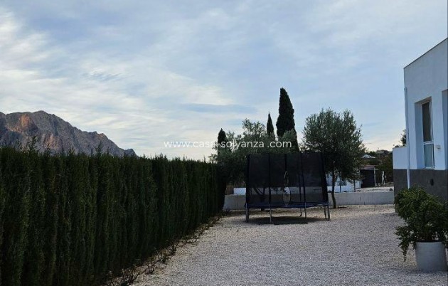 Revente - Villa - Orihuela - Urb. Montepinar