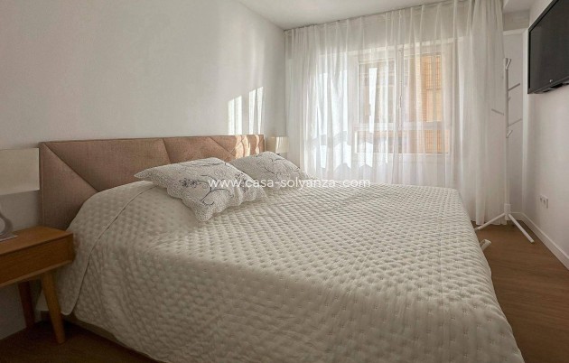 Revente - Appartement - Torrevieja - Center