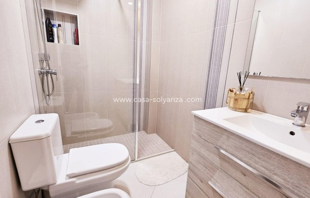 Revente - Appartement - Torrevieja - La Siesta