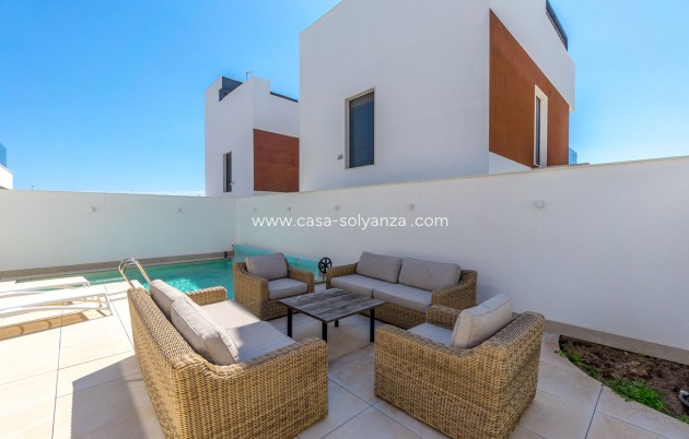 Resale - Villa - Torre de la Horadada - Costa Blanca