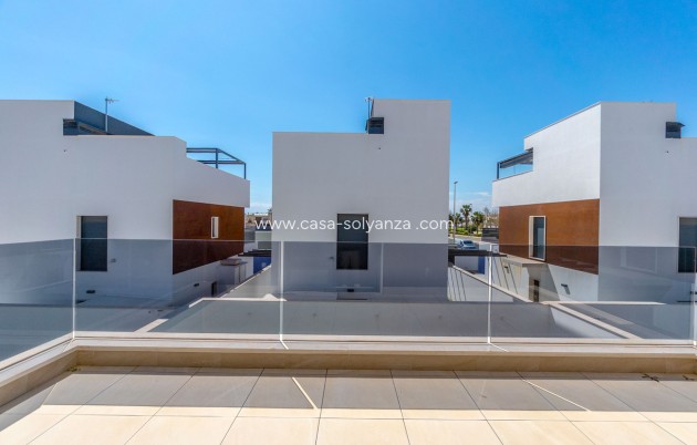 Resale - Villa - Torre de la Horadada - Costa Blanca
