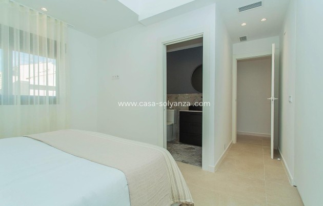 Revente - Maison de ville - Torrevieja - La Siesta