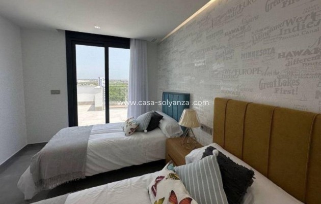 Revente - Villa - Torrevieja - Los Balcones