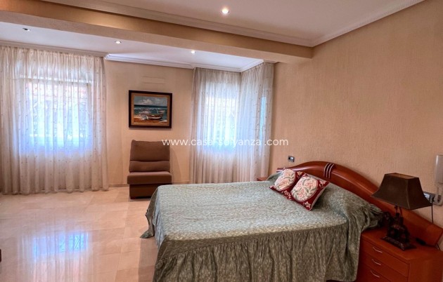 Wiederverkauf - Wohnung - Torrevieja